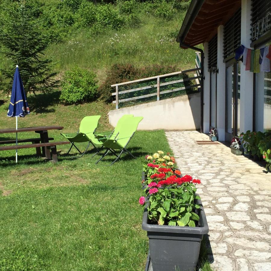 Gasthaus Trentino In Malga: Malga Zanga Arco Exterior foto